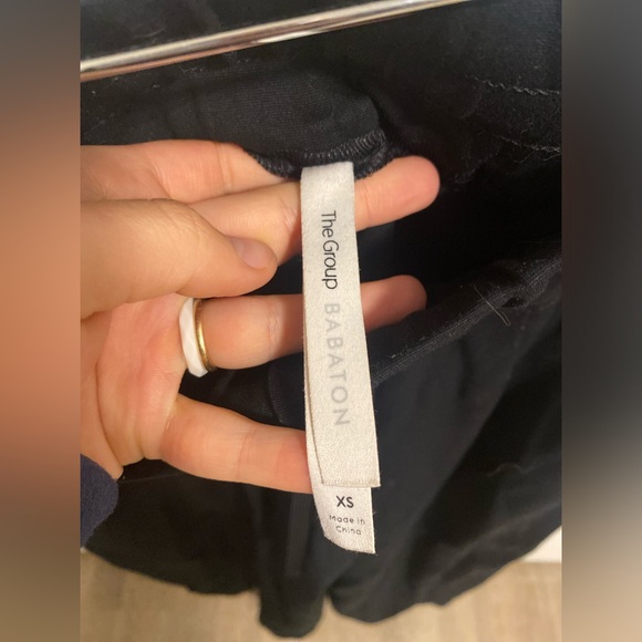 Aritzia Babaton Black Luiz Cropped
Wide Leg Pants Size XSmall - Picture 2 of 5